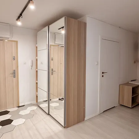 Z Ogrodkiem I Widokiem Na Gdansk