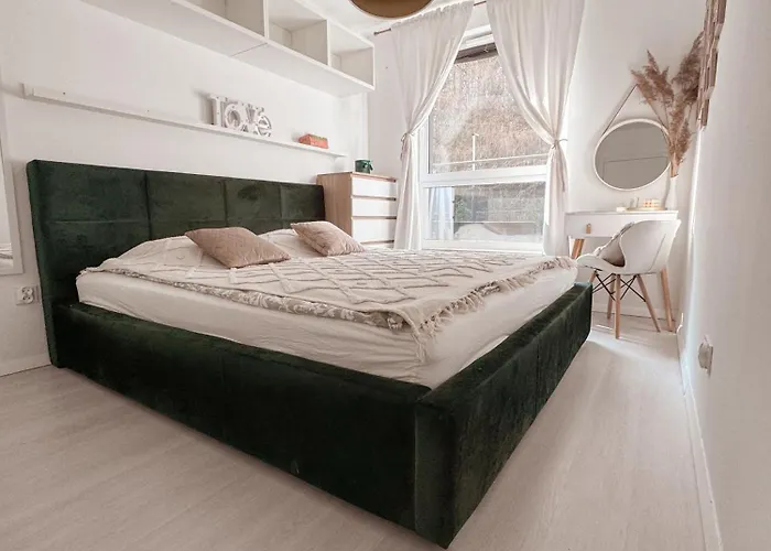 Z Ogrodkiem I Widokiem Na Apartman *