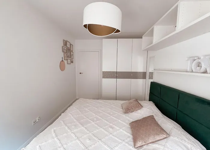 Apartman Z Ogrodkiem I Widokiem Na Gdańsk