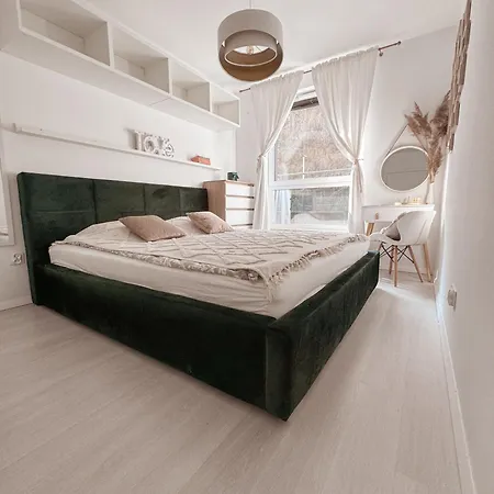 Z Ogrodkiem I Widokiem Na Apartamento *