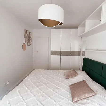 Apartamento Z Ogrodkiem I Widokiem Na Gdańsk
